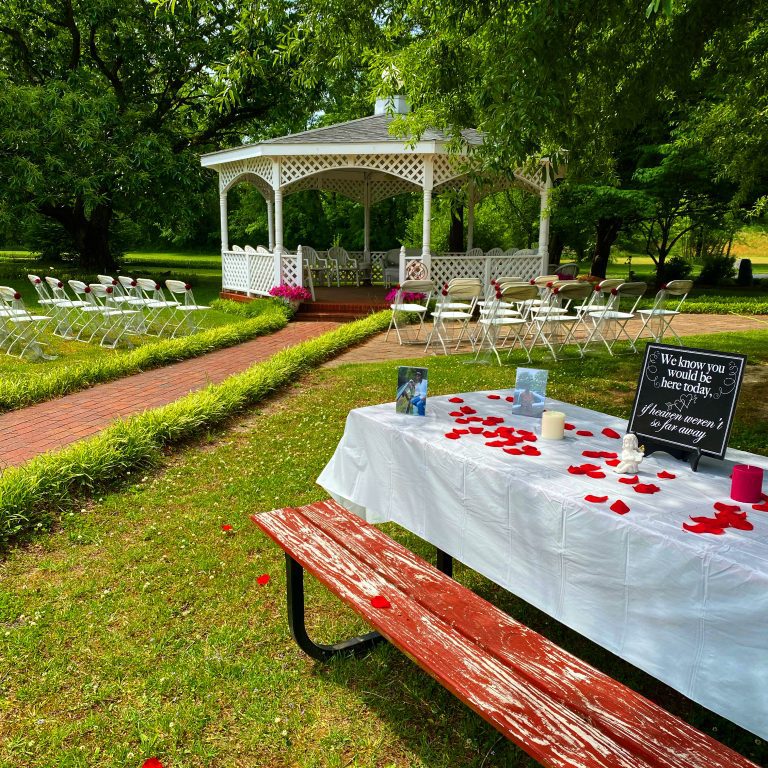 event setting at mayberry motor inn